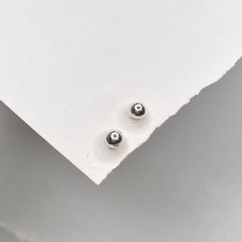 Brinco Baby Bola 4mm Lisa Prata 925 - 1234568137 - Roanne Jóias