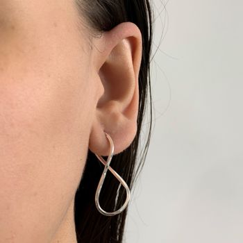 Brinco Argola Infinito Prata Legítima Fio Quadrado... - Roanne Jóias