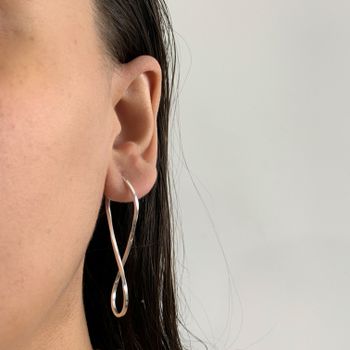 Brinco Argola Prata Legítima Infinito Fio Quadrado... - Roanne Jóias