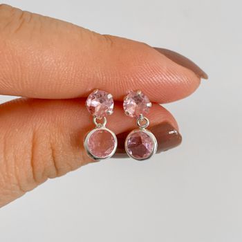 Brinco Solitario 5mm e 6mm Zirconia Rosa Prata 925... - Roanne Jóias