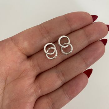 Brinco Prata Legítima 925 Elos Redondo Liso - 106... - Roanne Jóias