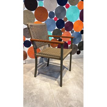 Cadeira Lapa com braço - SANTAMARIA DESIGN E MOVELARIA