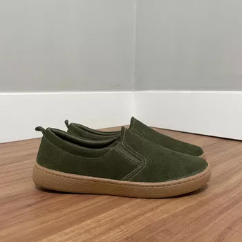 Slip On Camila - Couro Camurça Verde Militar - B5... - Outlet Banana Rosa