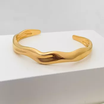 Bracelete Ondulado Aberto Banhado a Ouro 18k - 107... - Roanne Jóias