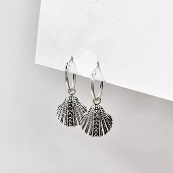 Argola Pingente de Concha Marcassita Prata 925 -... - Roanne Jóias
