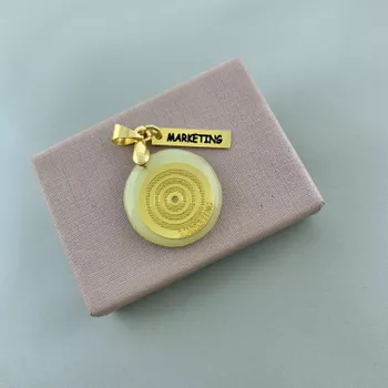 Pingente Marketing Banhado Ouro 18k - 10114714 - Roanne Jóias