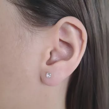 Brinco Baby 5mm Zirconia Rosa Prata 925 - 10118321... - Roanne Jóias