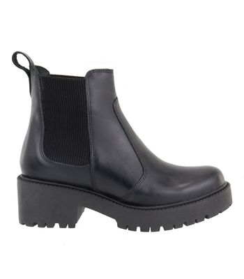 Bota Chelsea Couro Sola Tratorada Preto - 2500 - AMARENA SHOES