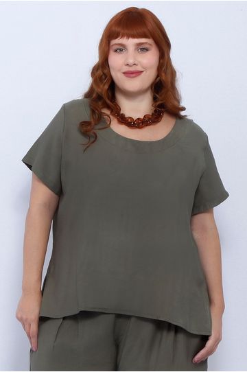Blusa Social Botão Viscose Verde Militar - Plus Si... - DELPHINA