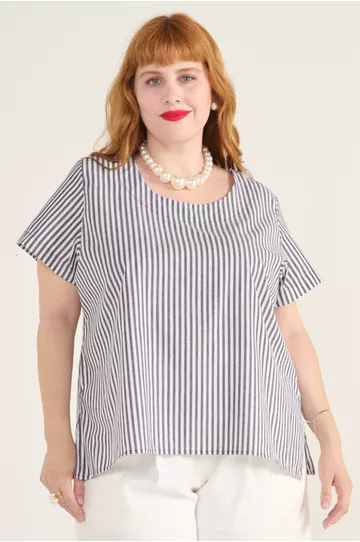 Blusa Social Botão Listra Preta - Plus Size - DELPHINA