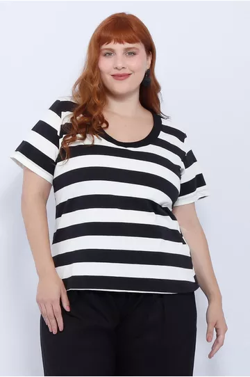 Blusa Premium Listra Preta Gola Preta - Plus Size - DELPHINA