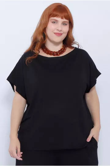 Blusa Malha Preta - Plus Size - DELPHINA