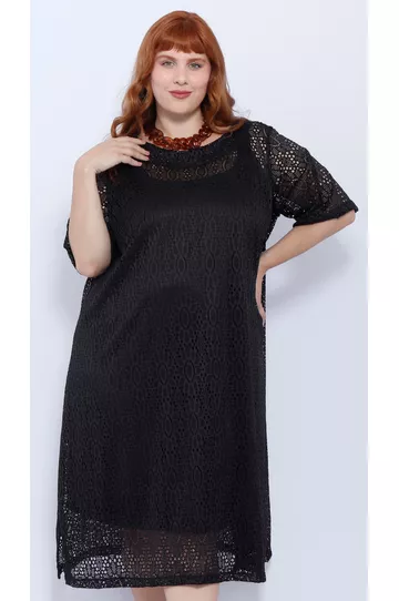 Vestido Renda Crochet 2-em-1 Preto - Plus Size - DELPHINA