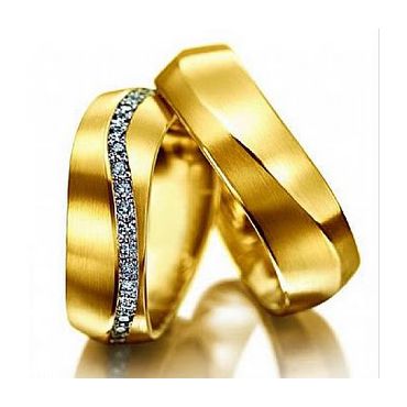 Alianças de Casamento Ondas de Amor - Com Diamantes - Ouro 18k 750 - Helder Joalheiros 