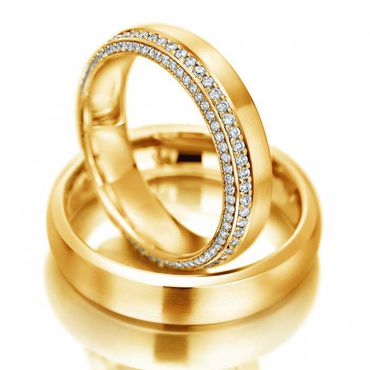 Aliança Cravejada com Diamantes em Ouro 18k - Helder Joalheiros 