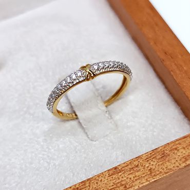 Anel em Ouro 18k Cravejado em Ouro Branco Diamantado Centro X - Helder Joalheiros 
