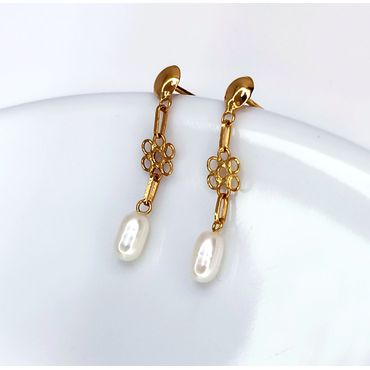 Brinco em Ouro 18k Florzinha e Pérola Grão - Helder Joalheiros 