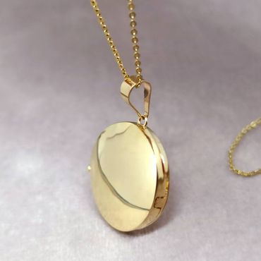 Relicário Radiante em Ouro 18K - Formato Redondo Liso Polido - Helder Joalheiros 