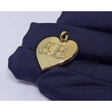 Relicário Coração Diamante Eterno em Ouro 18k - Coração Gravação de Duas Letras com Diamantes - Helder Joalheiros 