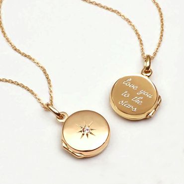 Relicário Estrela Radiante em Ouro 18k com Diamante e Mensagem Personalizada - Helder Joalheiros 