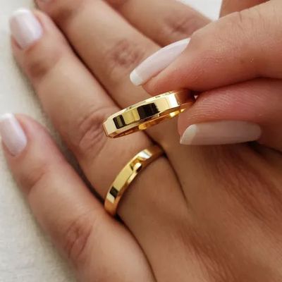 Par De Aliança Casamento De Ouro 18k Chanfrada com 3mm