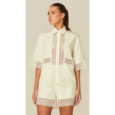 Camisa com Renda em Linho Off