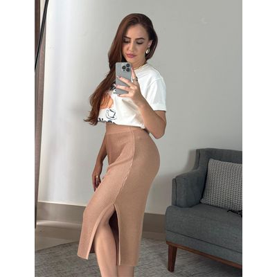 Saia Luiza Nude