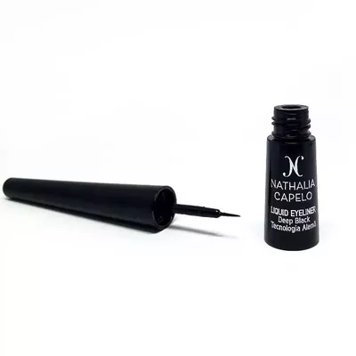 Liquid Eyeliner - Nathalia Capelo | Cor: Deep Blac... - MELKA