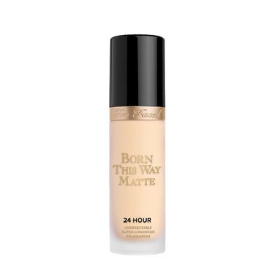 Base Born This Way Matte - Too Faced | Cor: Swan - MELKA