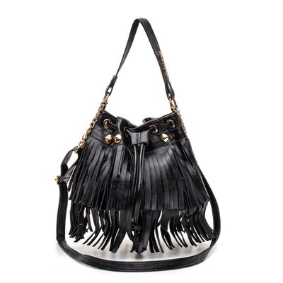 Bolsa Saco em Couro Preto com Franja Isa - MONALOVERS