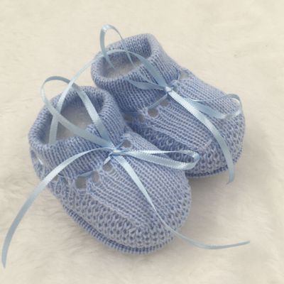 Sapatinho De Tricot Laço Azul Bebê - Primeira Moda 