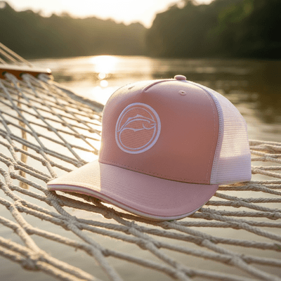 Boné Rancho do Matuto Patch Bordado Premium Tela Respirável Proteção - Rose/Branco