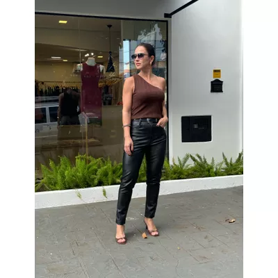 Calça Courino Preta Londres