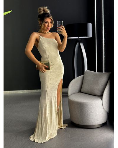 VESTIDO VERÔNICA LONGO CRU - 0046730132 - CAROLLA FERRARO