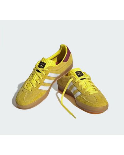 Tenis Gazelle Amarelo - ENTRE COMADRES