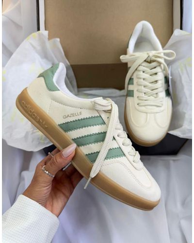 Tenis Preto Branco Com Verde - ENTRE COMADRES