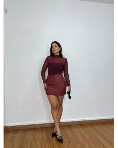 Short Saia Risca de Giz Cereja