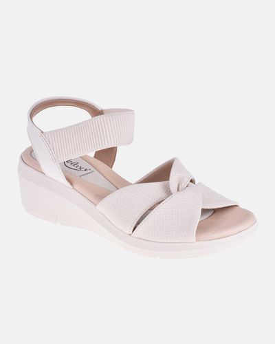 Sandália Anabela Papoula - Off White - Pé Relax Sapatos Confortáveis