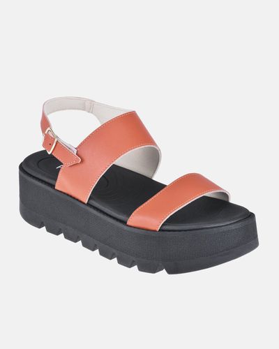 Sandália Ixora Anabela Alto - Caramelo - Pé Relax Sapatos Confortáveis