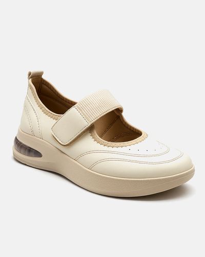 Tênis Boneca Camélia - Off White - Pé Relax Calçados Confortáveis