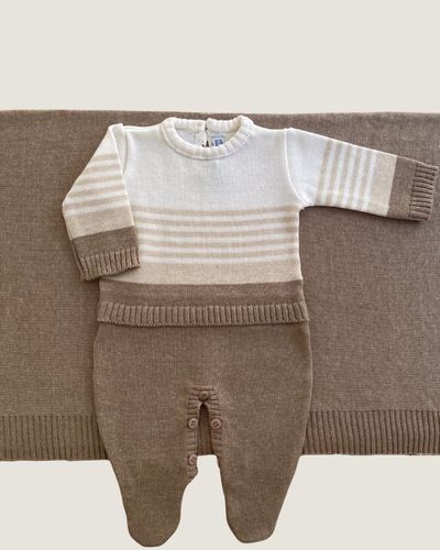Saída Maternidade Pedro Off White com Castor e Ninive