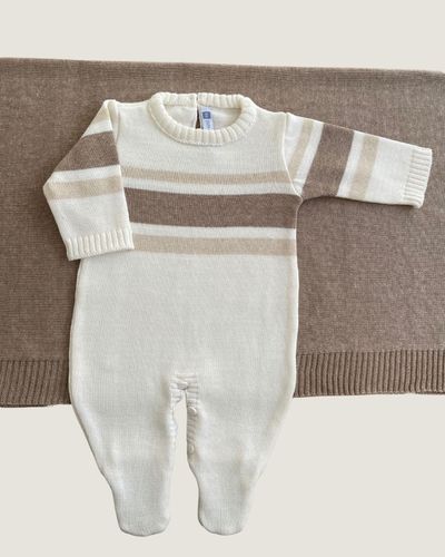 Saída Maternidade Lucas Off White, Castor e Ninive