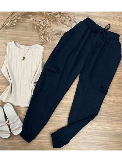 Calça Jogger Cargo Crepe Duna Preta