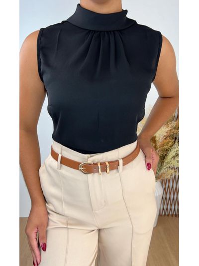 Blusa Regata Crepe com Gola Alta Preta