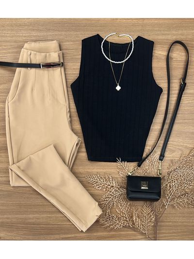 Blusa Canelada Preta 