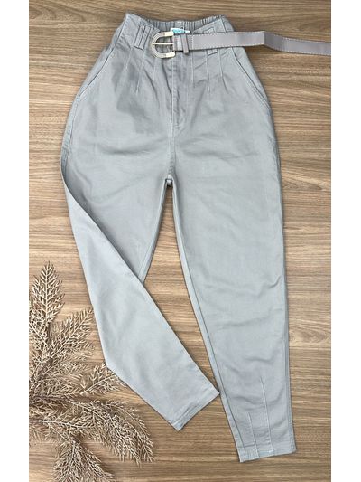 Calça Cenoura Bege com Cinto