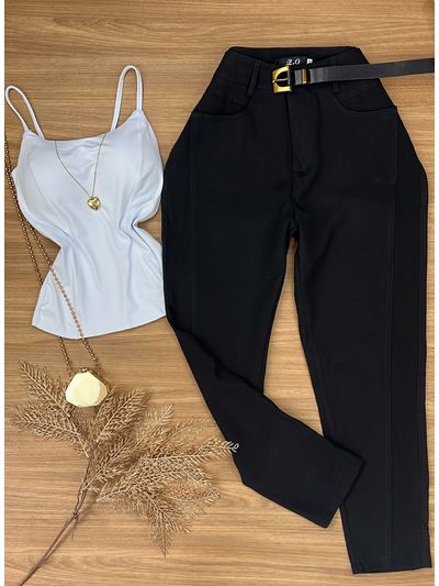 Calça Alfaiataria com Cinto Preta