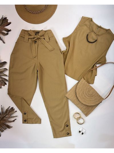 Conjunto Calça e Regata Em Linho Caramelo 