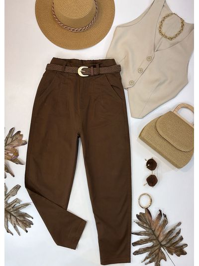 Calça Cenoura com Cinto Lua Marrom 