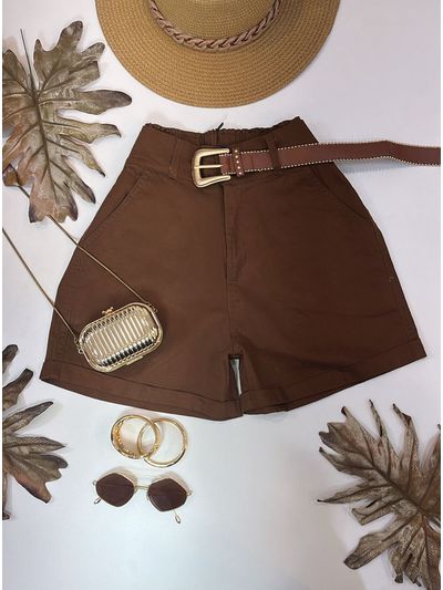 Short Cenoura Com Cinto Bolinhas Douradas Marrom 